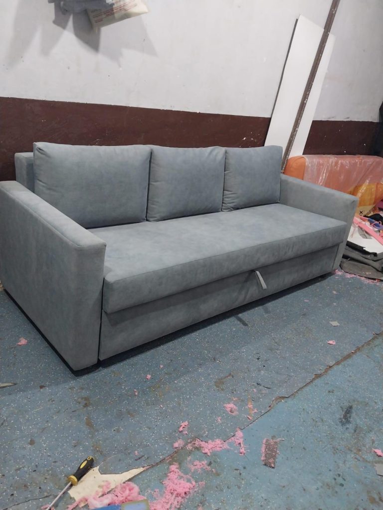 Grey Straight-Arm Three-Seat Sofa