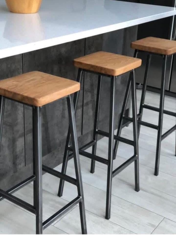 Wood-Top Backless Counter Stool with Black Metal Frame